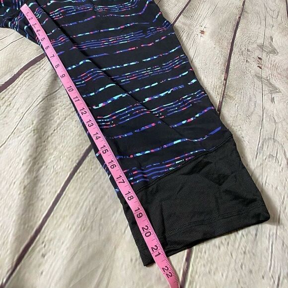 🆕🔮 AVENUE | Colorful Workout Capris - Picture 5 of 6